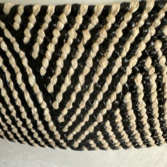 Vince Camuto Stretch Belt Size S/M - Picture 7 of 14